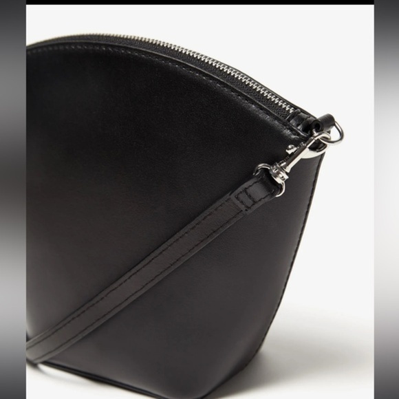 ADOLFO DOMINGUEZ Black leather vachetta crossbody clutch long strap BAG - Picture 2 of 16